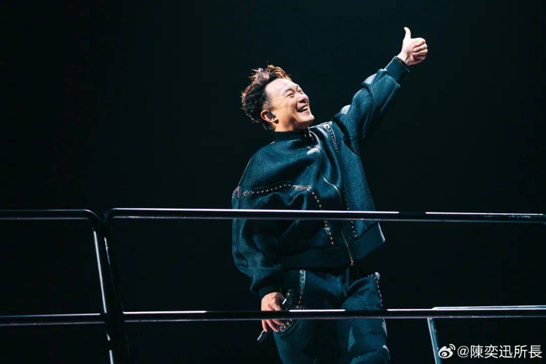 皇冠信用网登2_热搜第一皇冠信用网登2！“陈奕迅因新冠并发症去世”？歌手叶晓粤辟谣：假的！