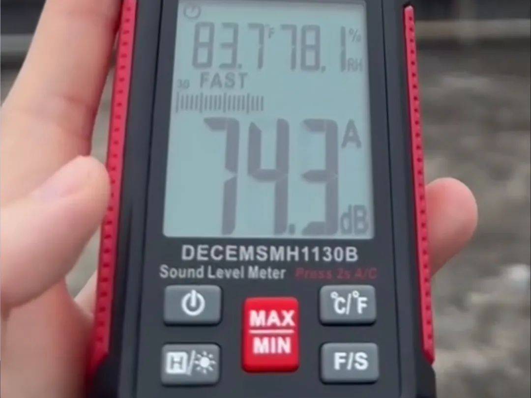 皇冠信用网需要押金吗_“一小时飞过8架”“感觉屋在抖”！深圳有小区遭遇皇冠信用网需要押金吗，市民：睡不着