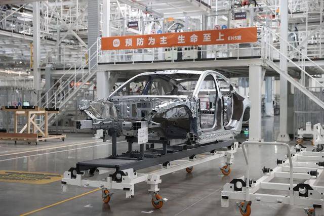 皇冠信用网代理流程_雷军官宣皇冠信用网代理流程！小米YU7将从通州马驹桥开往全国各地！还有大陆首款3纳米芯片