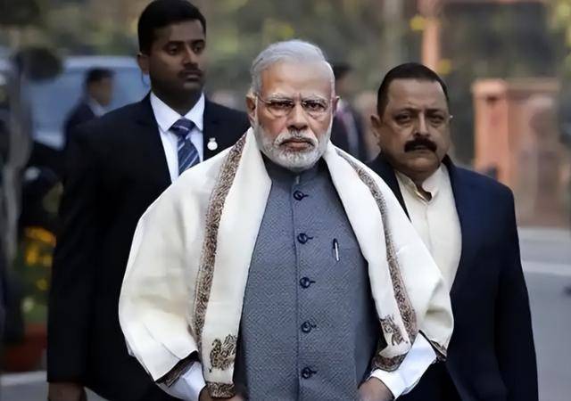 皇冠信用网账号_输给巴铁后皇冠信用网账号，印度派4邦代表窜台，解放军三线出击，莫迪大错特错