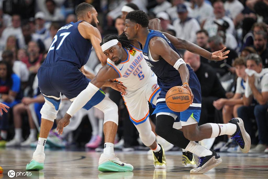 皇冠信用在线注册_华子30+9亚历山大仅14分 森林狼狂胜雷霆总分1-2