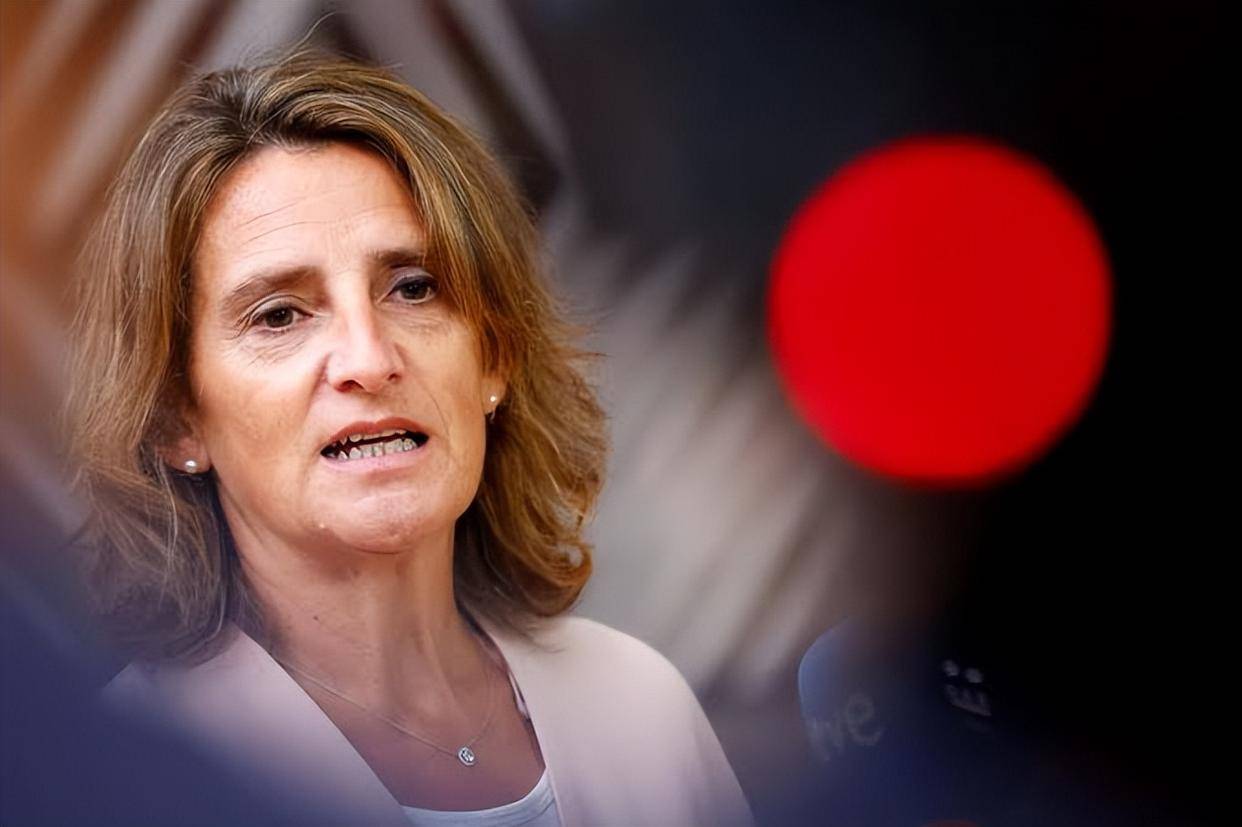 皇冠信用网账号注册_欧盟官员称面对特朗普的关税“勒索”皇冠信用网账号注册，欧盟不会退缩