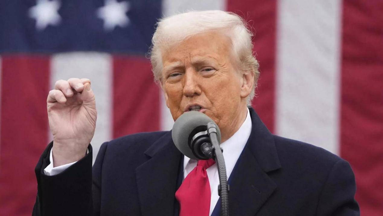 皇冠信用网_白宫摊牌皇冠信用网，特朗普是真怕了，美国拨通北京电话，中方只答应一件事