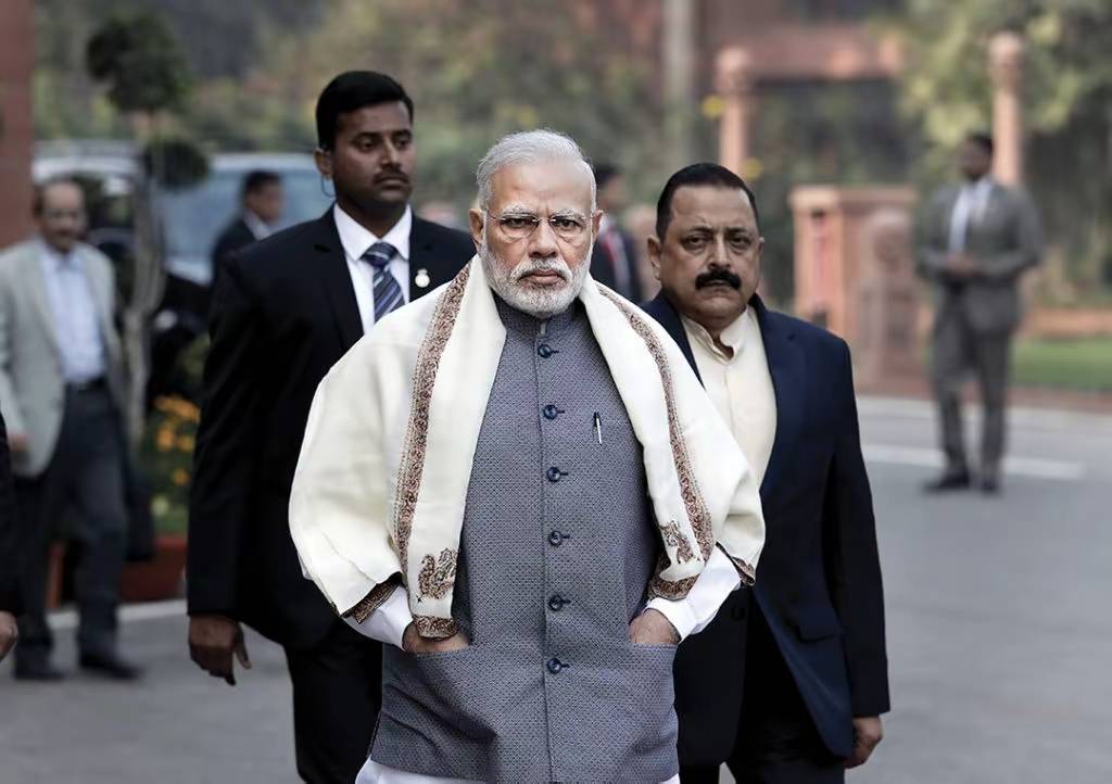 皇冠信用网开户_又打起来了！印军再次开火皇冠信用网开户，30多人被击毙，局势愈发严峻！