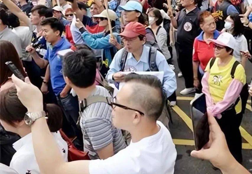 介绍个信用网网址_两岸统一后介绍个信用网网址，清算“台独分子”名单中，最顽固的是谁？大陆已做好打算