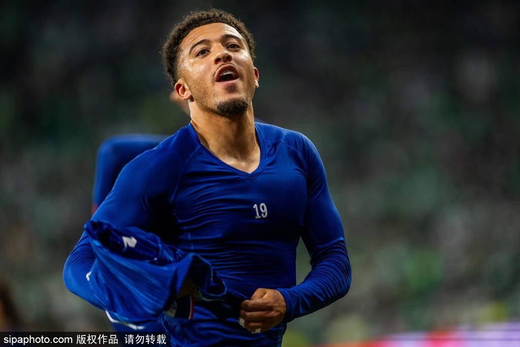 皇冠信用网会员开户_欧战全满贯皇冠信用网会员开户！欧协-桑乔建功帕尔默2助 切尔西4-1贝蒂斯夺冠