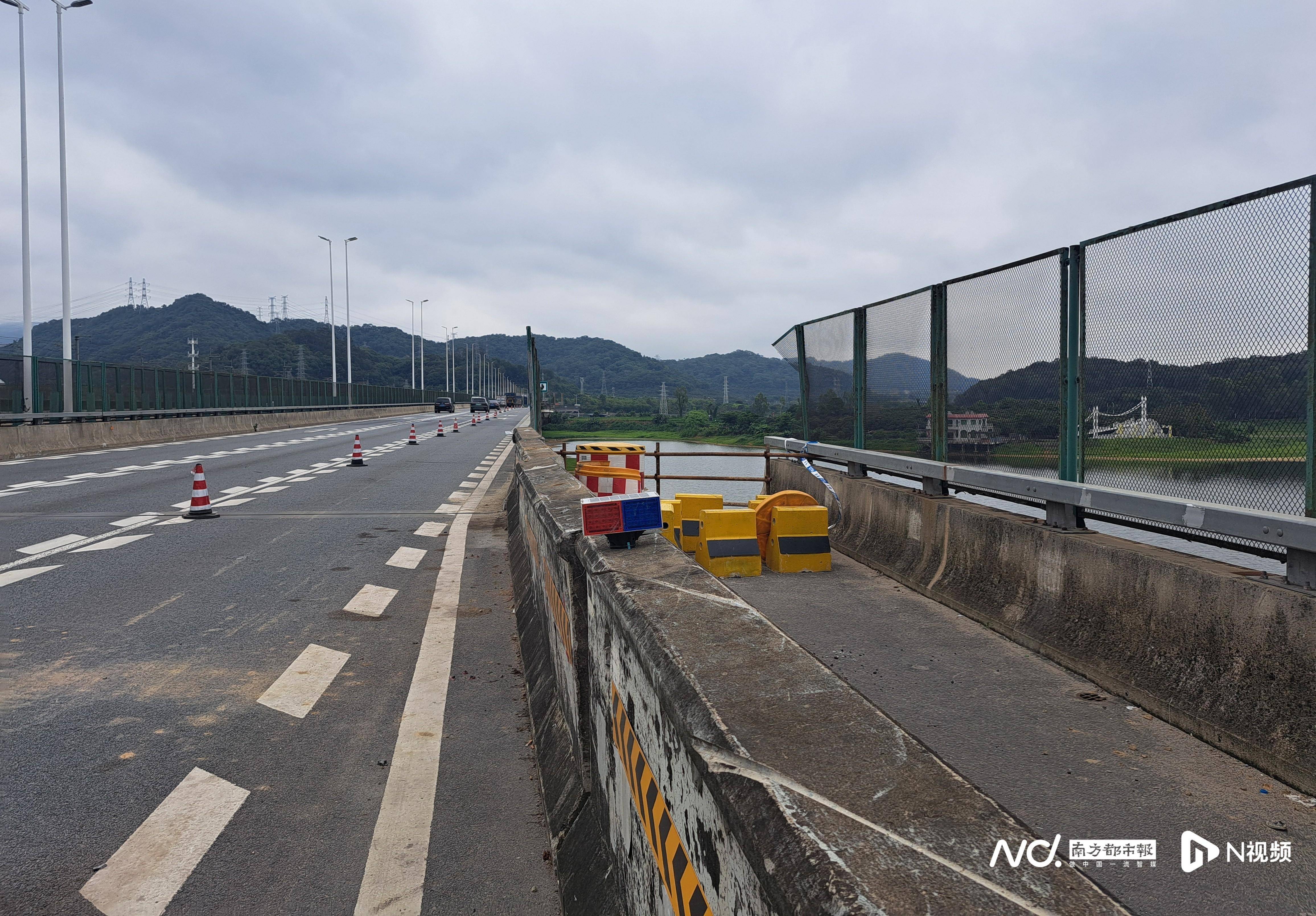 皇冠登3代理申请_走访车辆坠桥致5人死亡的东莞断头路：当地已增高水泥桩护栏