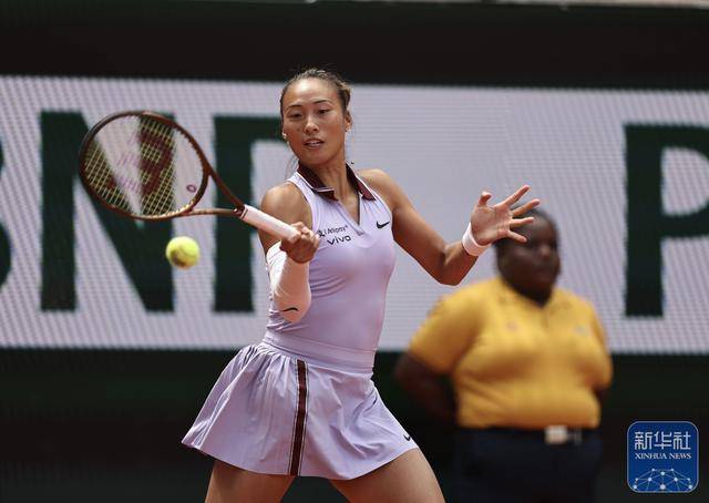 皇冠皇冠代理平台_法网 | 郑钦文对阵萨姆索诺娃