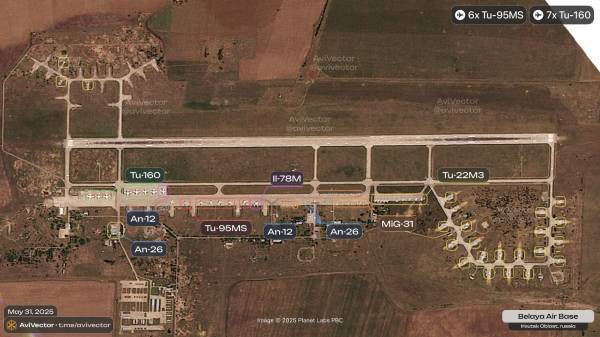 正网皇冠信用网_卫星图显示：13架俄大型机遭摧毁正网皇冠信用网，包括8架图95