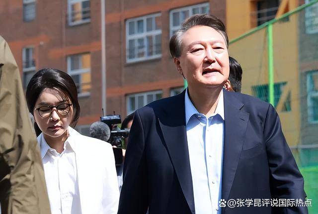 皇冠代理登1租用_韩国今晚生死时刻皇冠代理登1租用，4任前总统纷纷出马，只有1票的李在明赢定了