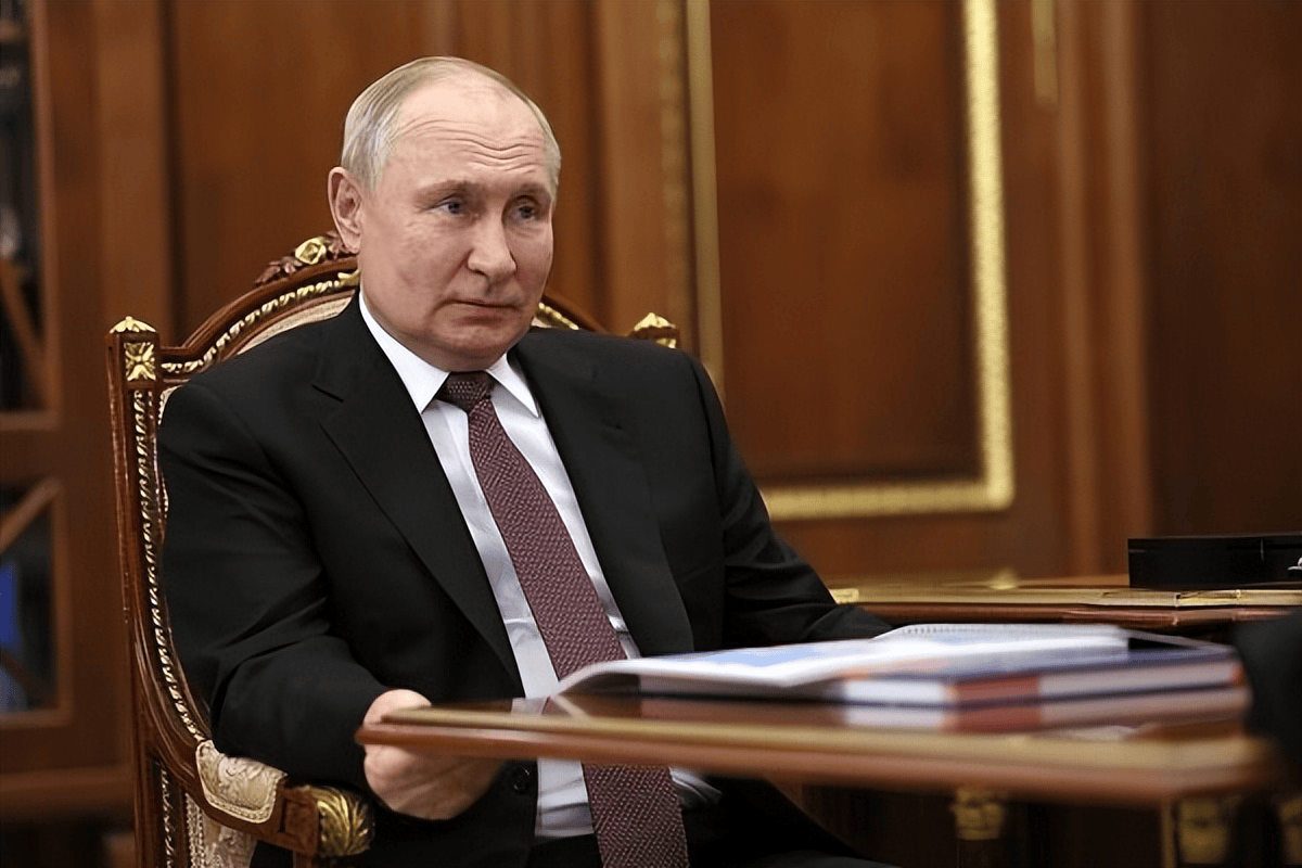 皇冠welcome注册账号_迎头撞见辽宁舰皇冠welcome注册账号，日本反应激烈，微妙时刻，山东舰也有大动作