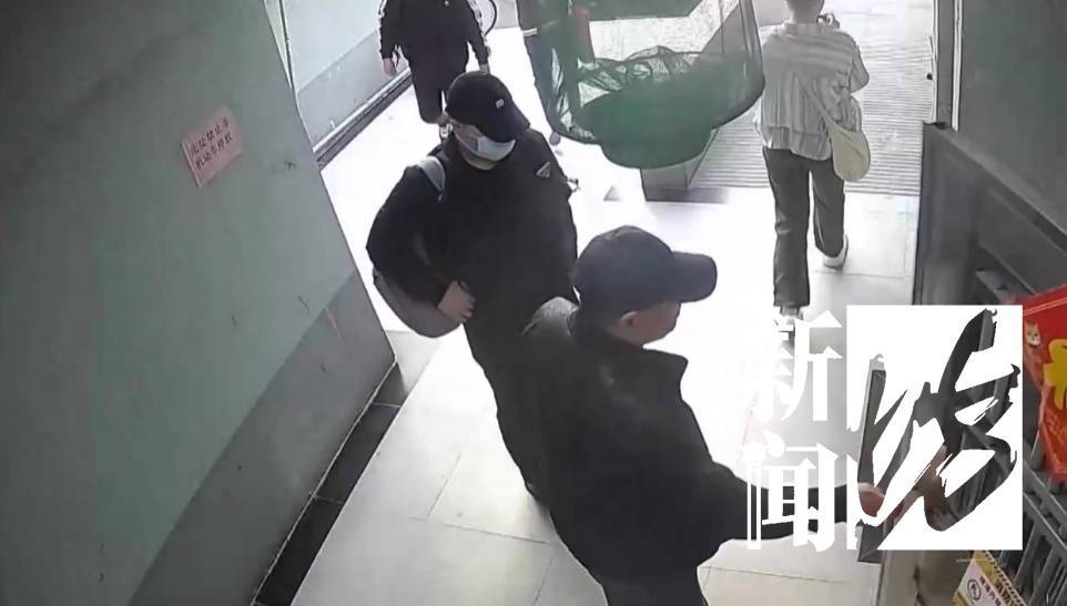 皇冠信用网出租_一眼看穿！上海爷叔报警：这两人极为奇怪！警方一查皇冠信用网出租，果然不对劲→