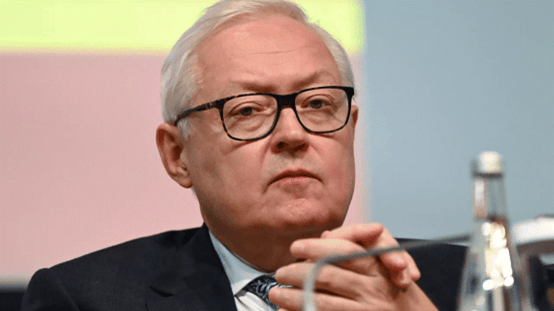 皇冠信用网正网_俄副外长：俄方要求美英就乌袭击俄军用机场作出明确回应