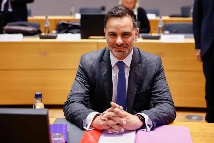 足球独赢_法方：中国与法国有能力解决