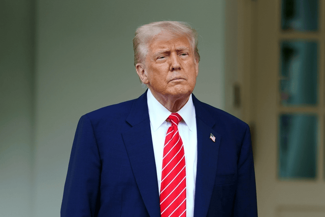 皇冠信用盘注册_外媒：白宫消息人士称皇冠信用盘注册，特朗普暂无与马斯克通话的计划