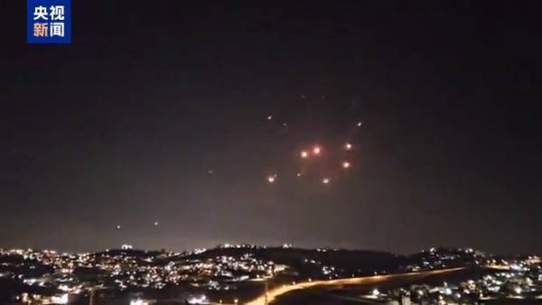 独赢_胡芽：民众一开始还不慌独赢，相信以色列的防空力量，直到看到伊朗导弹落地…