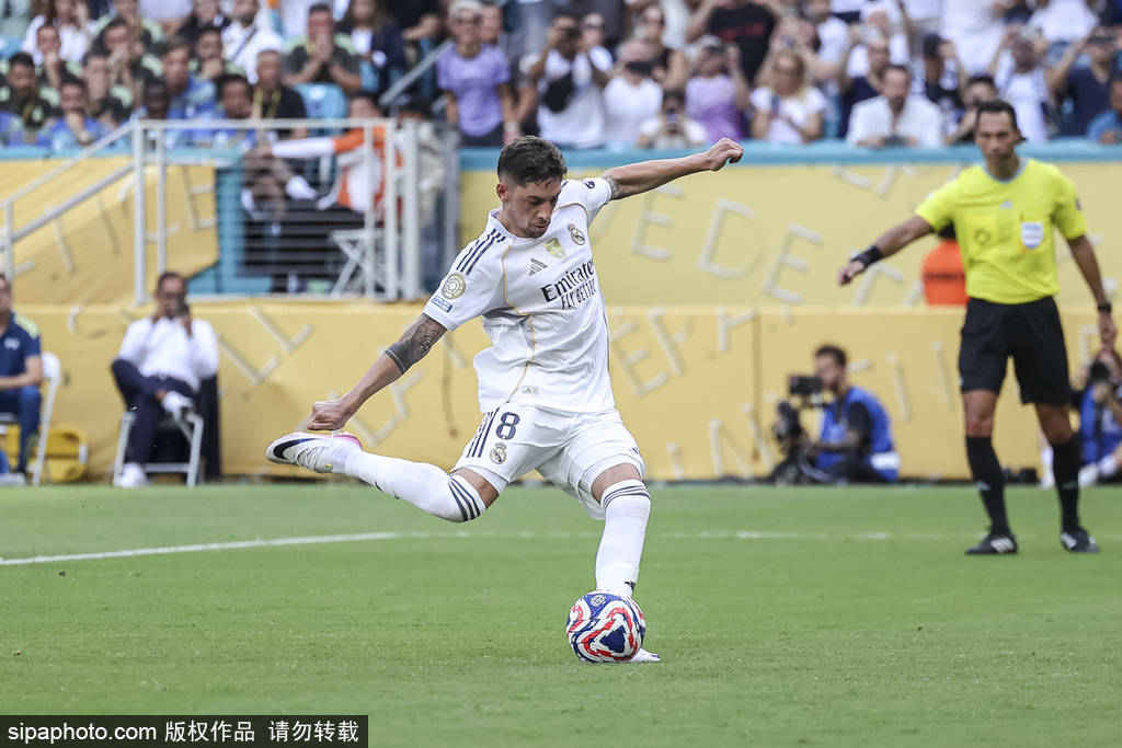 博塔福格RJ足球_世俱杯-巴尔韦德失点贡萨洛破门 阿隆索执教皇马首秀1-1新月