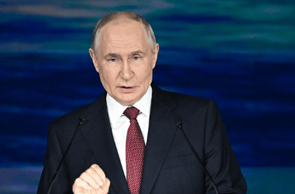 皇冠信用网APP下载_乌克兰不用投降了？俄军开始下狠手皇冠信用网APP下载，连破4道防线，普京当众表态