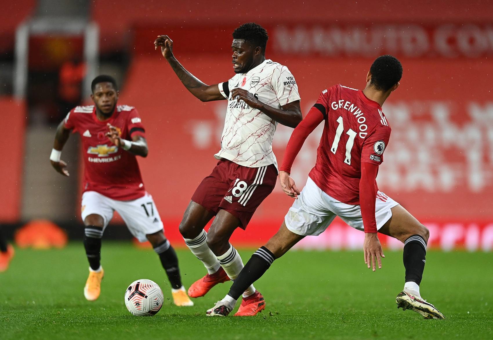 伊斯卡尔德斯VS布加勒斯特星队_电讯报：格林伍德被捕后曼联立即停赛伊斯卡尔德斯VS布加勒斯特星队，阿森纳却让托马斯踢了3年