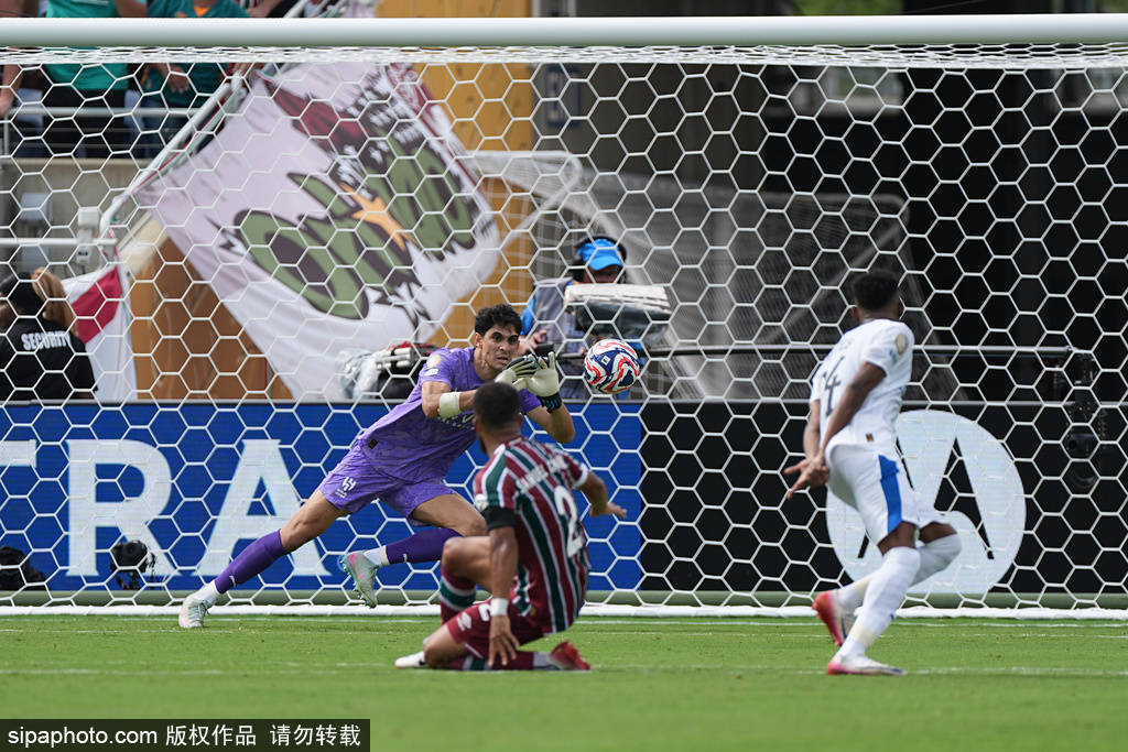 顿涅茨克矿工VS埃尔维斯_不满顿涅茨克矿工VS埃尔维斯！利雅得新月球员赛后炮轰：裁判夺走了我们的胜利