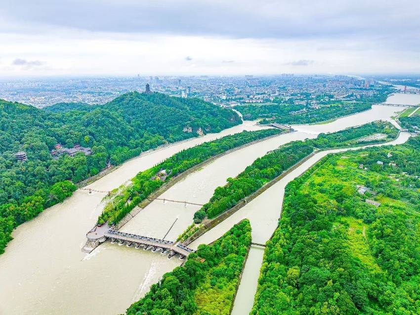 泰拿华斯巴达VS赫根_四川都江堰紧急调峰6600万立方米 为成都主城区防汛“减压”