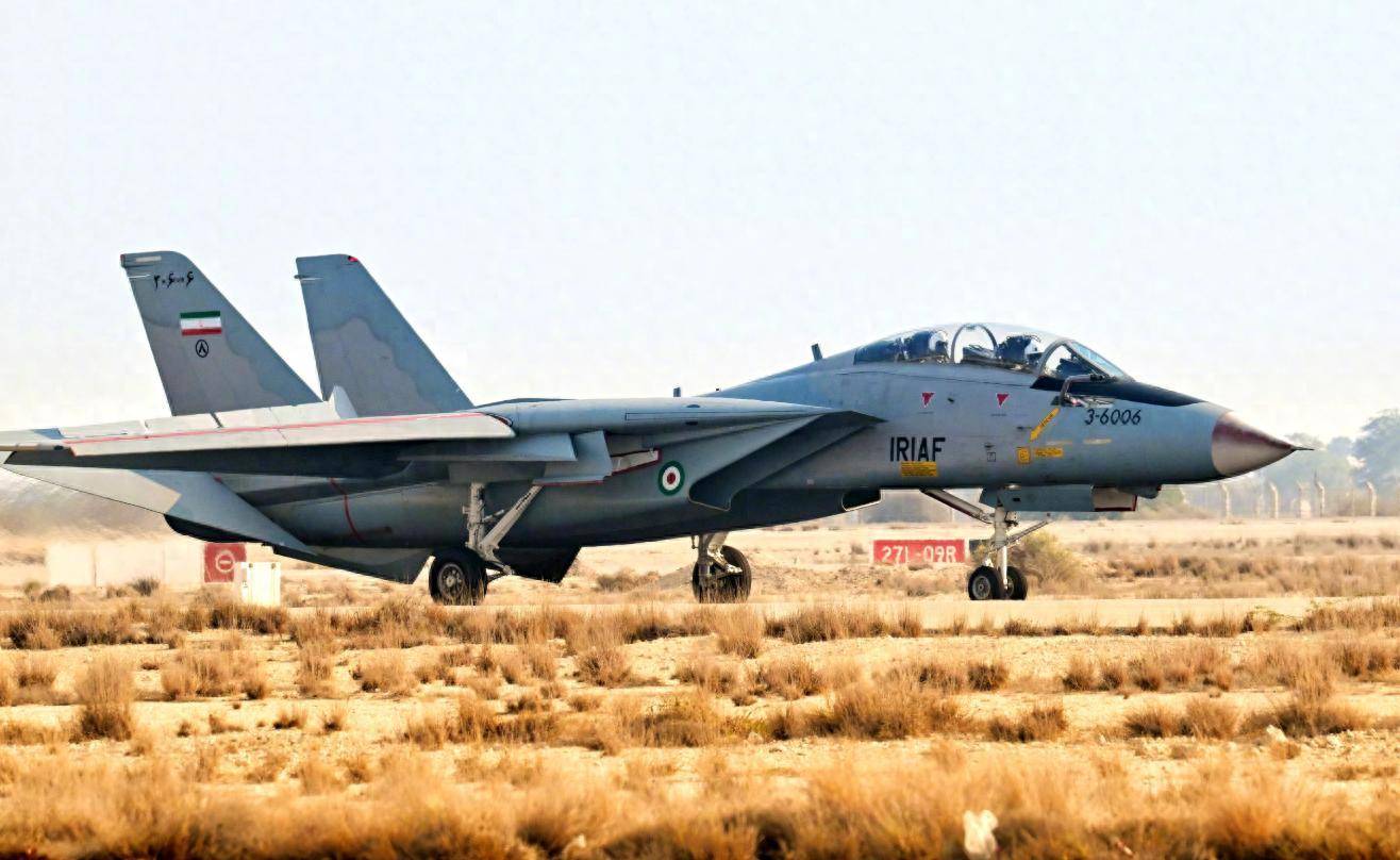 拉恩VS奥达里加_伊朗少壮派曲线救国拉恩VS奥达里加，冒天下之大不韪表态：他和防长就喜欢歼-10