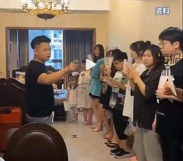 热那亚VS莱切_16个外甥又到舅舅家过暑假热那亚VS莱切了 舅舅回应不想下一代的关系疏远