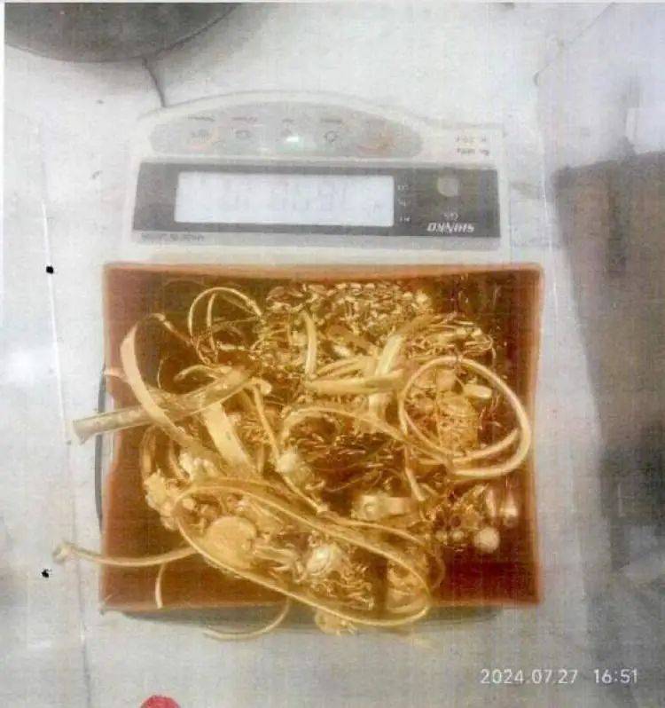 乌德勒支VS赫拉克莱斯_小树林里接头乌德勒支VS赫拉克莱斯，一天背走2000多万元黄金！上海两人被判刑