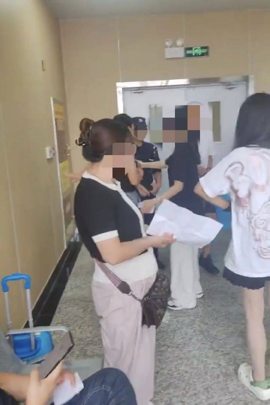 皇冠信用网开户_家长接到劝返电话“回甘肃去治”皇冠信用网开户，幼儿血铅中毒事件更多细节曝光