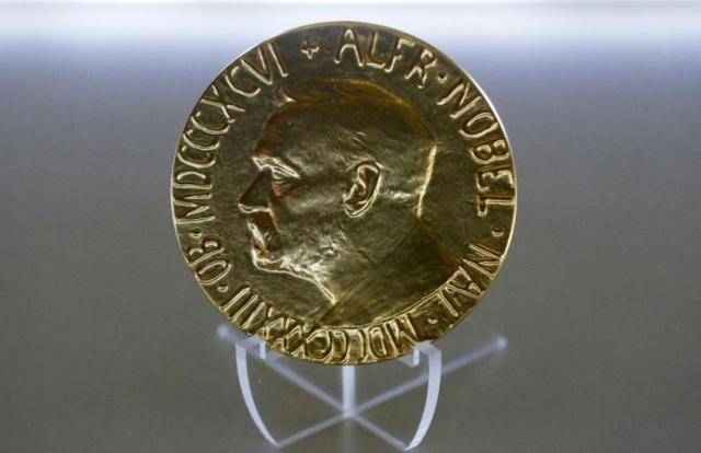 达拉斯飞翼篮球_要轰炸莫斯科和北京？特朗普机密录音曝光达拉斯飞翼篮球，巴铁紧急撤回诺奖提名