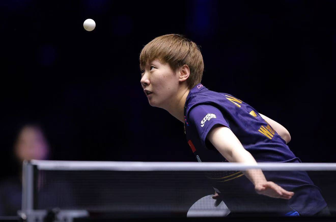 金州瓦尔基里篮球_孙颖莎王曼昱单打爆冷出局 “曼迪”女双险胜强敌