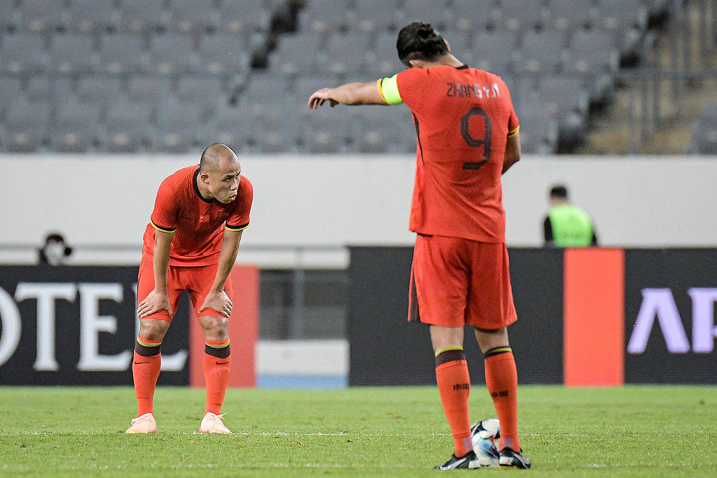 世界杯赛程_东亚杯-张玉宁失单刀 国足0-2不敌日本遭两连败