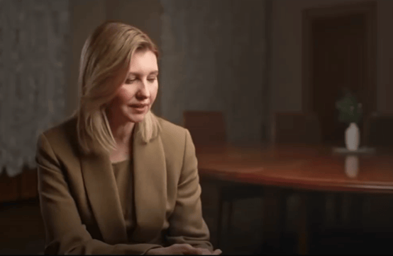 皇冠体育官方_乌媒：乌克兰“第一夫人”坦言皇冠体育官方，曾希望丈夫泽连斯基在2019年总统选举中落败