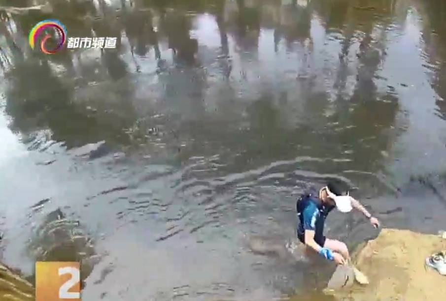 皇冠信用網会员账号_市民在盘龙江里发现“娃娃鱼”皇冠信用網会员账号？经确认却是……