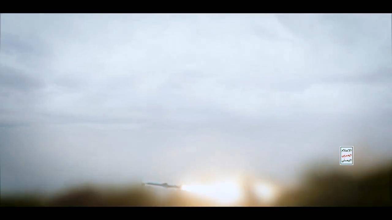 皇冠信用网在线注册_这次打中了！六发六中皇冠信用网在线注册，中国技术导弹扬名，伊朗仿C-801击沉巨轮