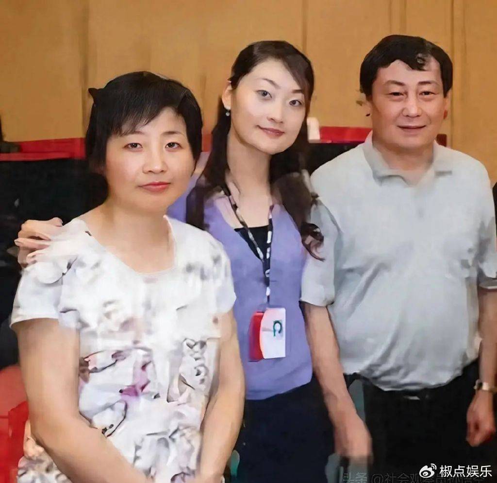 皇冠信用網代理_宗庆后三弟全家美籍皇冠信用網代理，负责在美所有资产，杜建英小儿子生父存疑