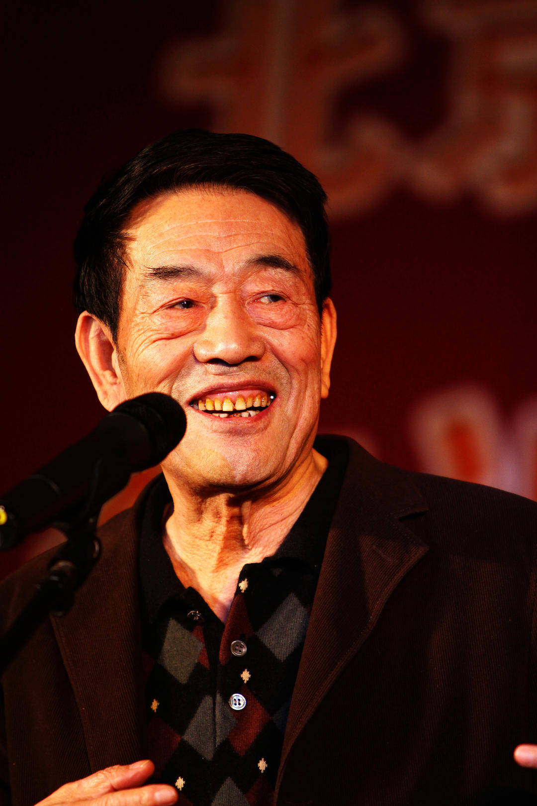 皇冠信用網_杨少华儿子谈遗产分配：遗产四个亿皇冠信用網，哥四个一人一亿