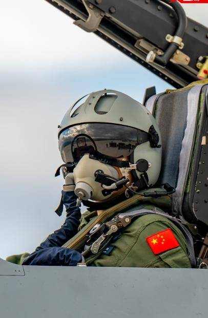 皇冠代理管理端_1668对325架！中日战机2025年的最新对比皇冠代理管理端，中国空军稳压日本空自