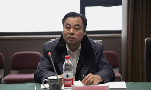 皇冠信用網怎么申请_周末打虎皇冠信用網怎么申请！杨青录被查