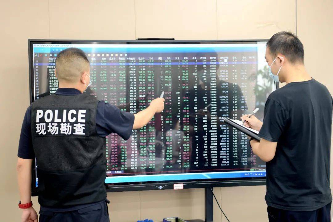 皇冠信用平台出租出售_武汉警方：已打掉一特大犯罪团伙皇冠信用平台出租出售！