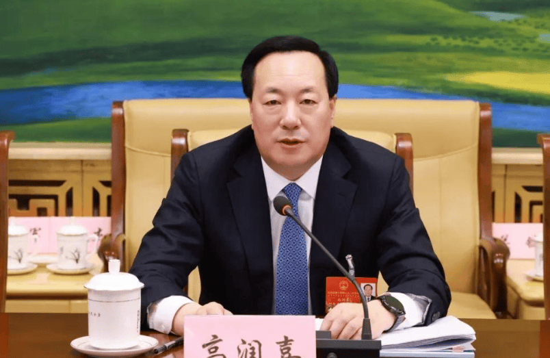 皇冠信用盘登2代理_内蒙古应急厅厅长高润喜已赴内蒙古自治区总工会任职