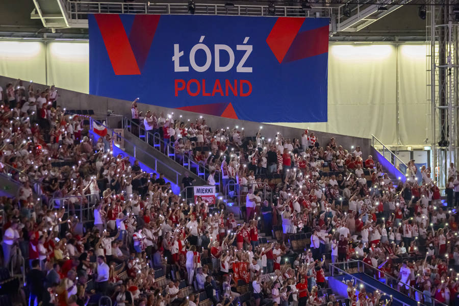 皇冠皇冠信用网平台_世界联赛总决赛惜败波兰无缘四强皇冠皇冠信用网平台，年轻的中国女排在成长路上“交学费”