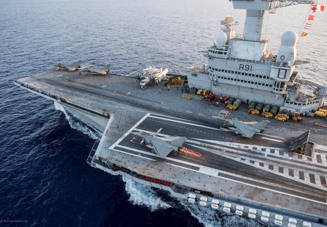 皇冠信用网APP下载_中国一年服役一支法国海军皇冠信用网APP下载，让法军在南海看看，什么叫30万吨外交