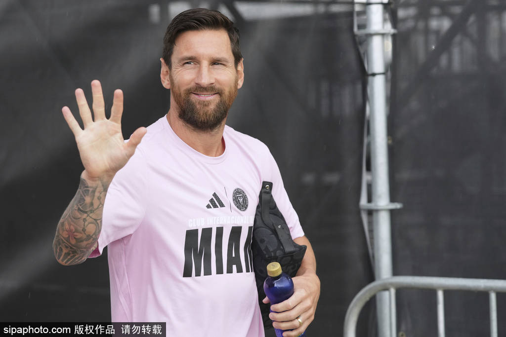 皇冠登3管理出租_美职联官方：因缺席全明星赛 梅西与阿尔巴被禁赛一场