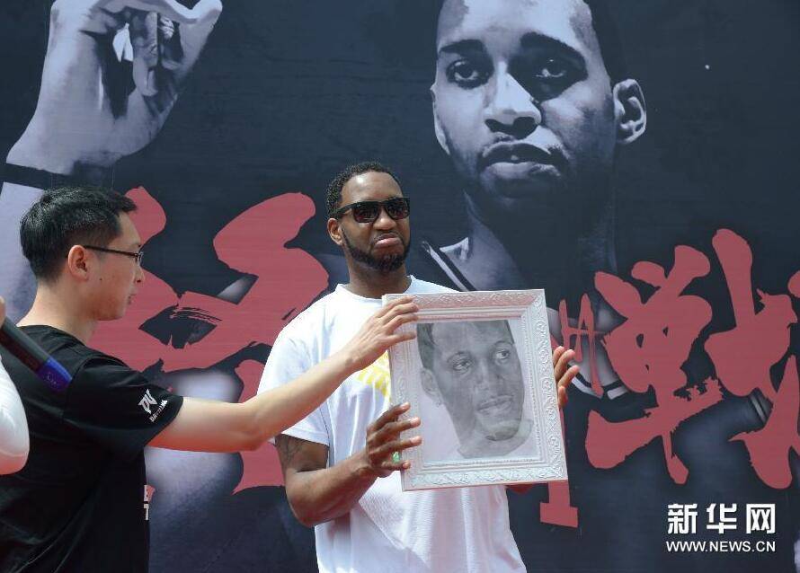 皇冠信用網会员注册网址_麦迪能顶替科比皇冠信用網会员注册网址？小莫里斯：他不是科比 没那种心态