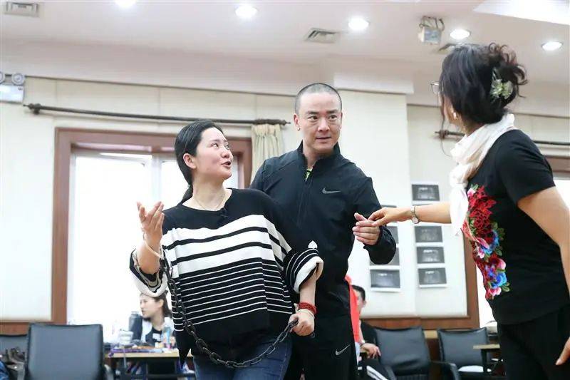 体彩足球平台_上海著名演员因病去世体彩足球平台，年仅50岁，网友：不敢相信！