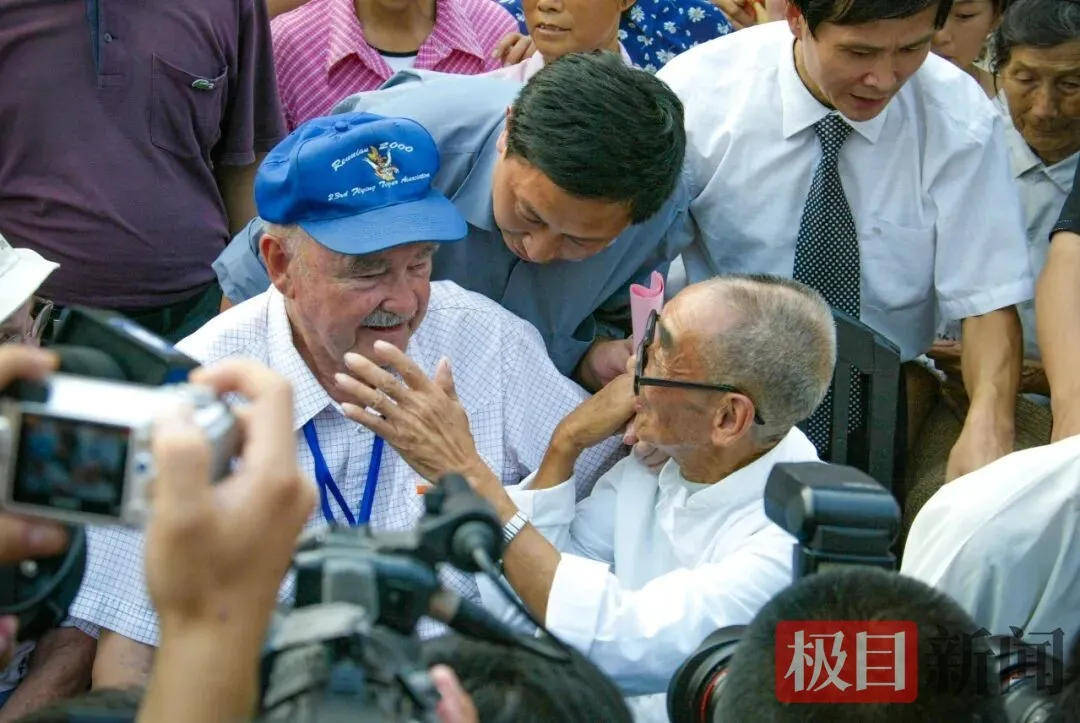 足球盘口代理_因为一架美国战机足球盘口代理，湖北这个村庄决定改名！