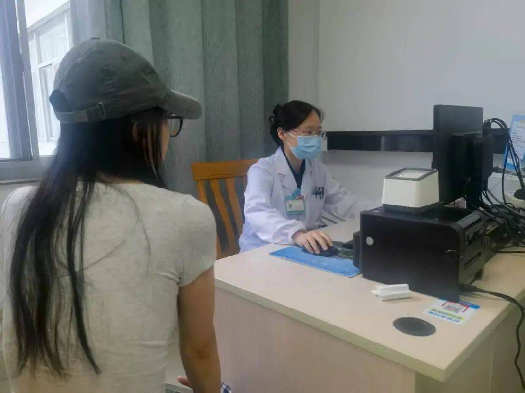 皇冠信用盘正网_杭州32岁小伙每天打篮球到深夜皇冠信用盘正网，一查“韧带撕裂”！近期多人中招