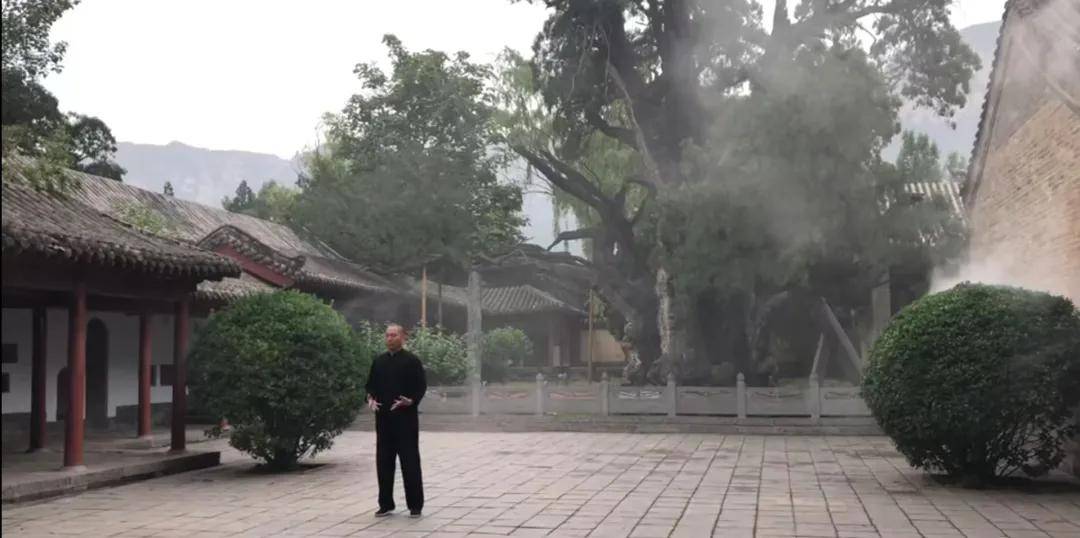 体育皇冠信用网_寻找释延鲁：十年前举报释永信的他体育皇冠信用网，如今去哪了？