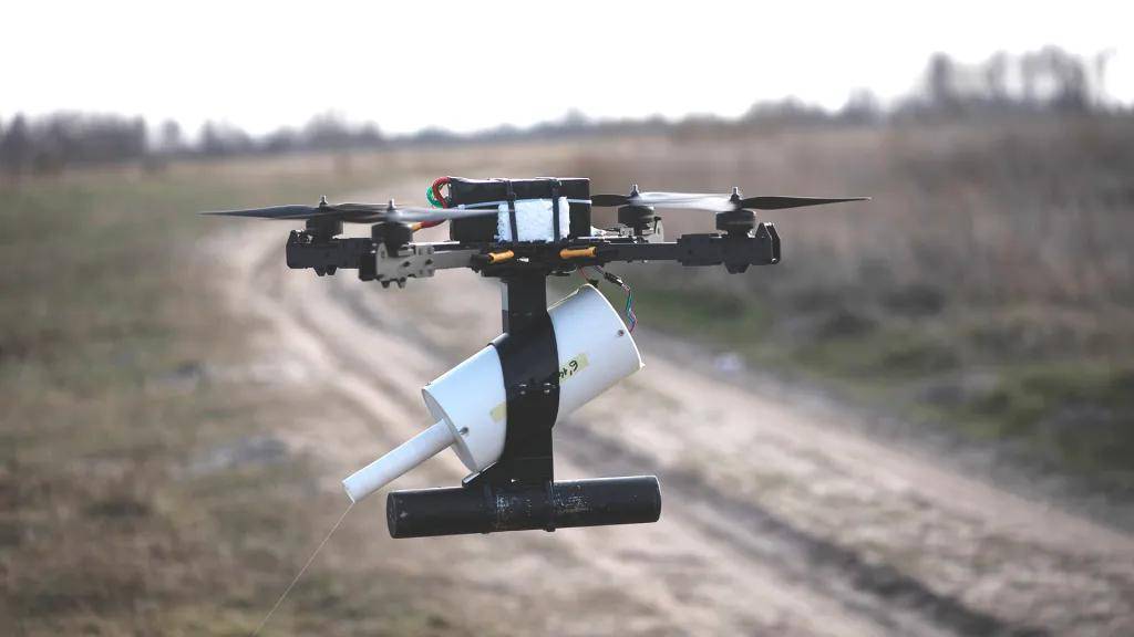 皇冠信用网最新地址_美媒：如果中国向美国本土开打皇冠信用网最新地址，发射千架无人机，美军没办法击落